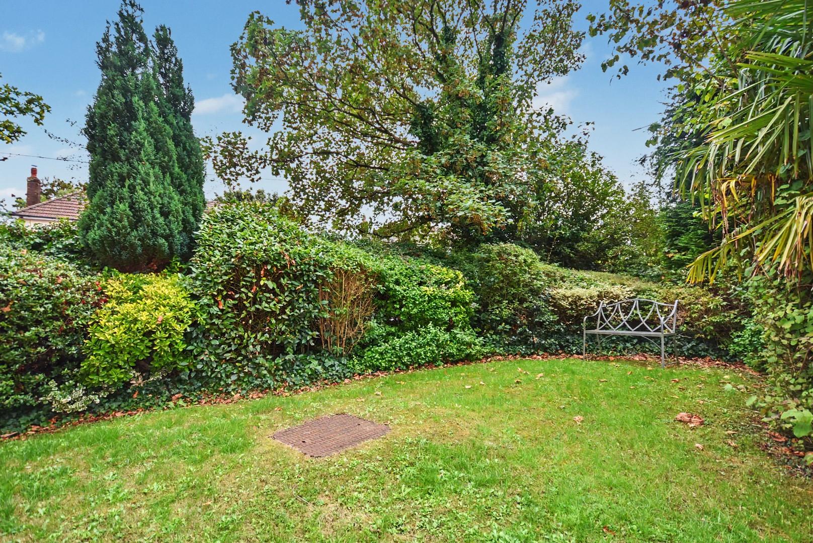 10 Cwrt Newydd, Elm Grove Road, Dinas Powys, CF64 4BD